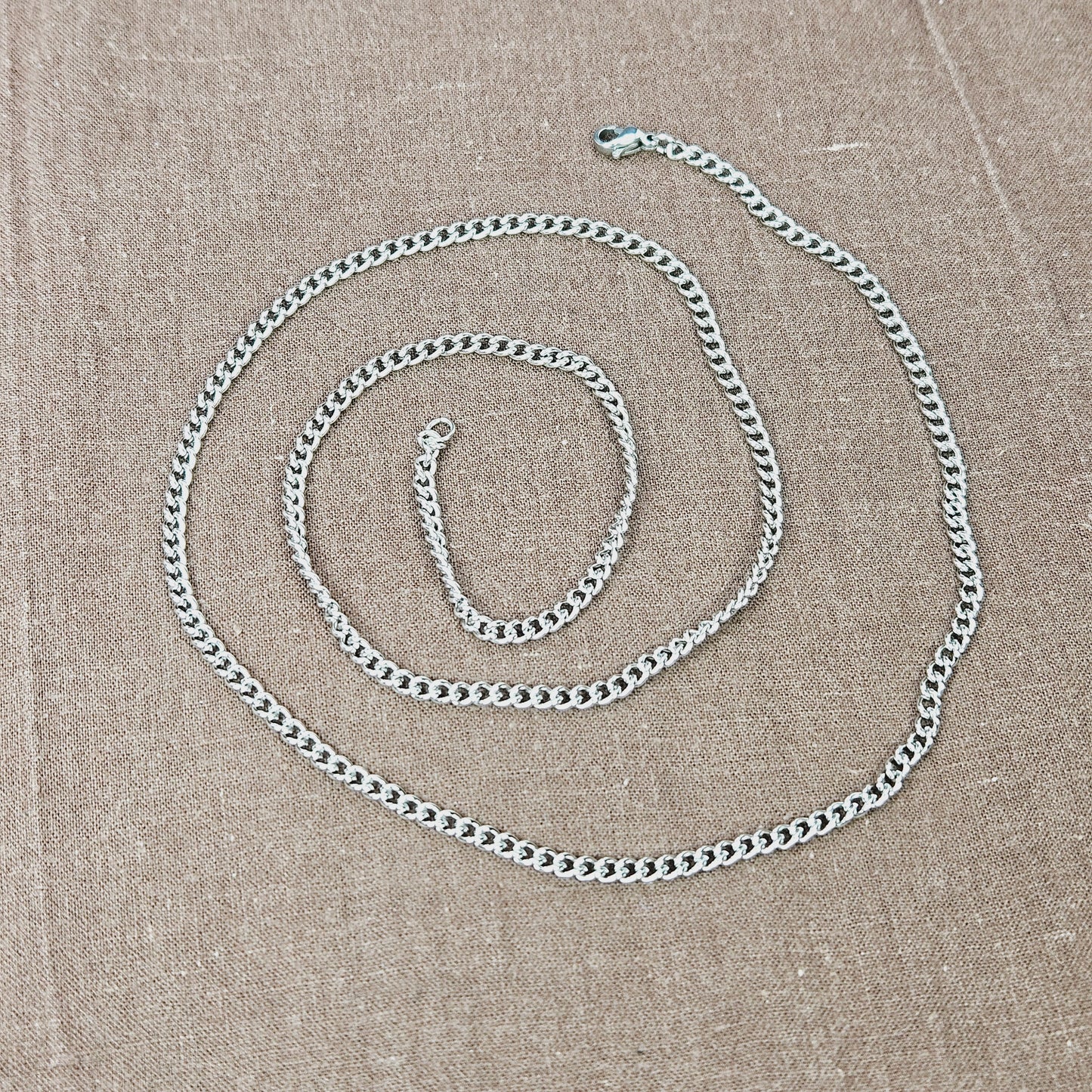 3mm Stainless Steel Curb Chain 24"