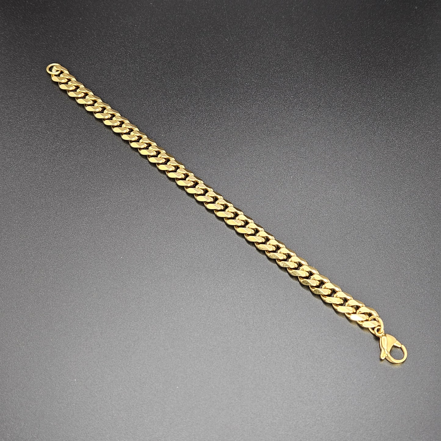 8mm Stainless Steel 8" Curb Bracelet