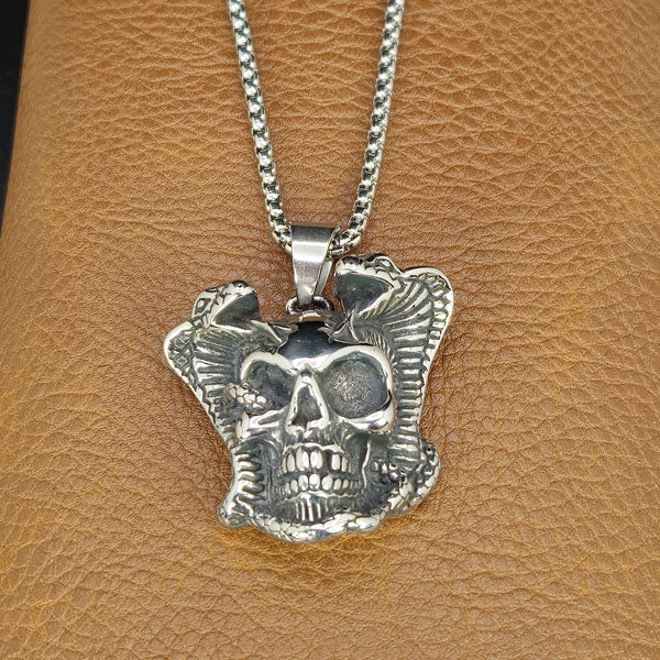 Skull with Cobras